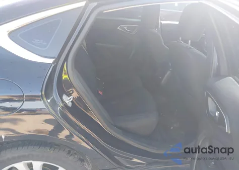 2015 Chrysler 200 Limited из США, поврежденный, VIN 1C3CCCAB6FN574818